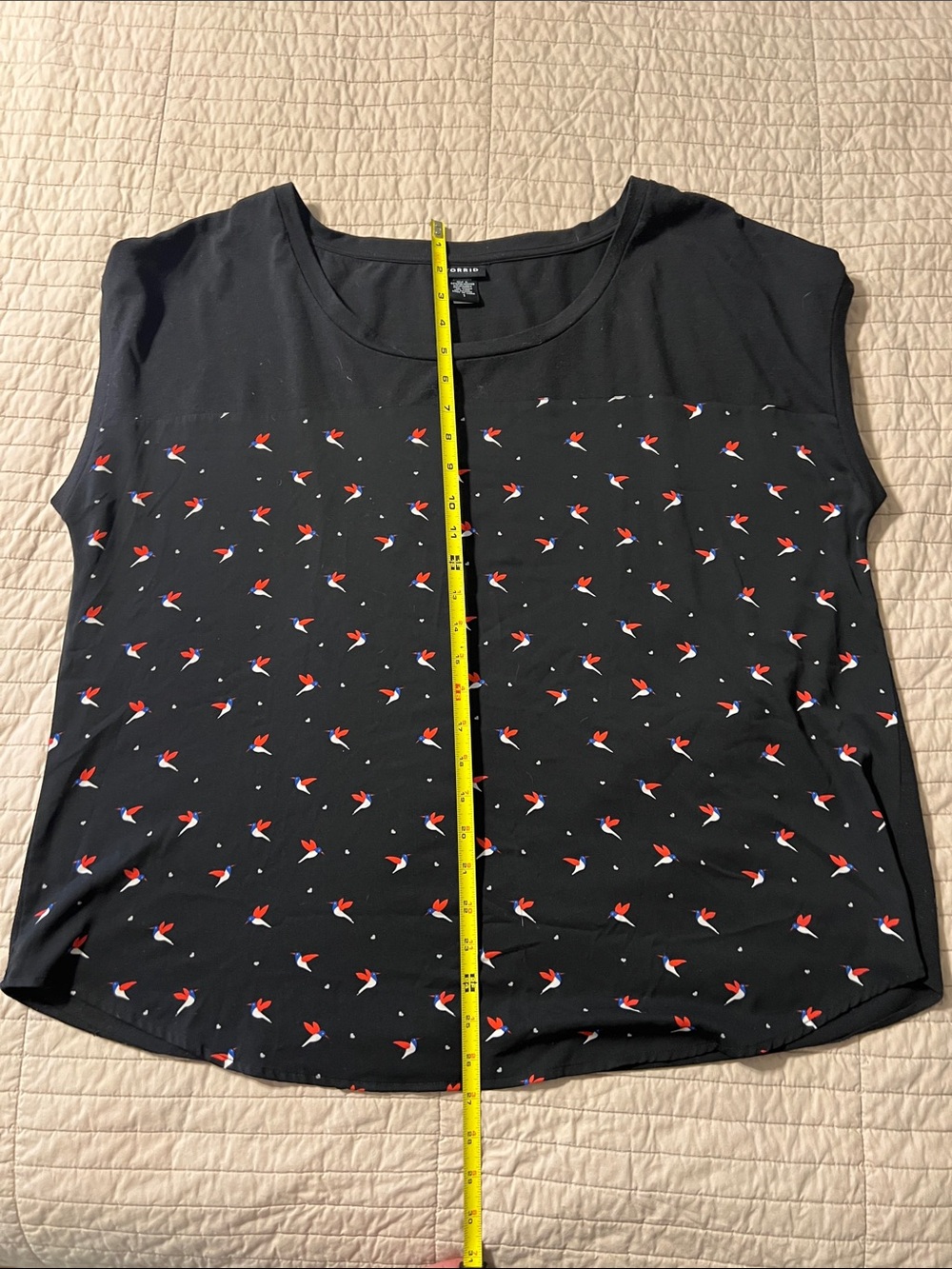 Two torrid Tops Size 1 - Short Sleeve Bicycle Print & Sleeveless Bird Print - Picture 13 of 15